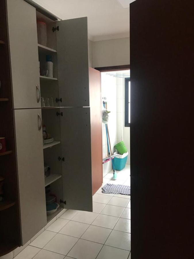 Lindo Apartamento Guilhermina - Edificio Frente Para O Mar برايا جراندي المظهر الخارجي الصورة